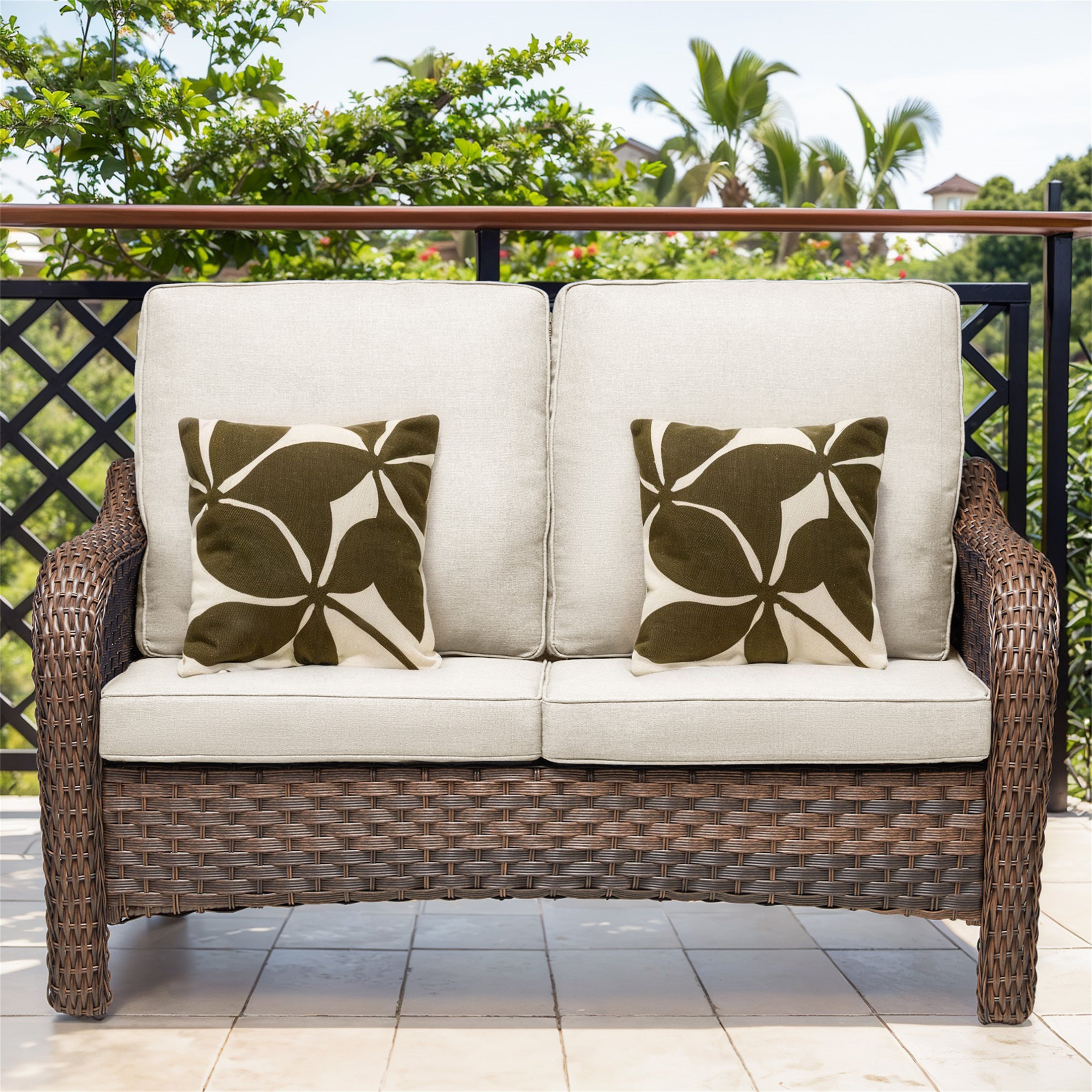 Arnahaishe Wicker Outdoor Loveseat Sofa, Patio Rattan Couch with Cushions